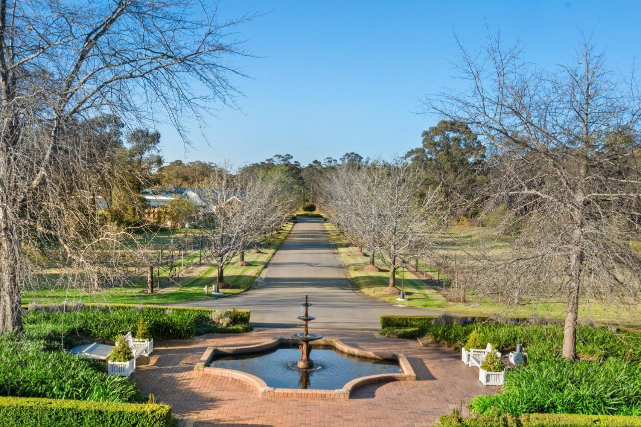 The Convent Hunter Valley Hotel Pokolbin Exteriör bild