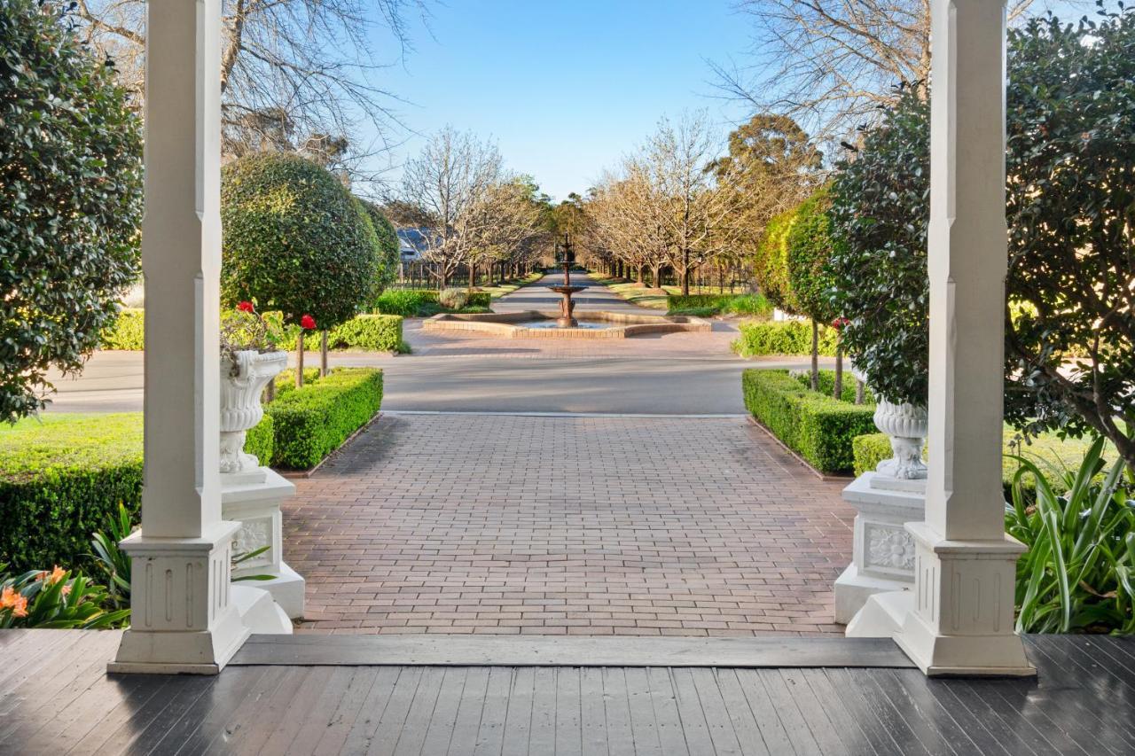 The Convent Hunter Valley Hotel Pokolbin Exteriör bild