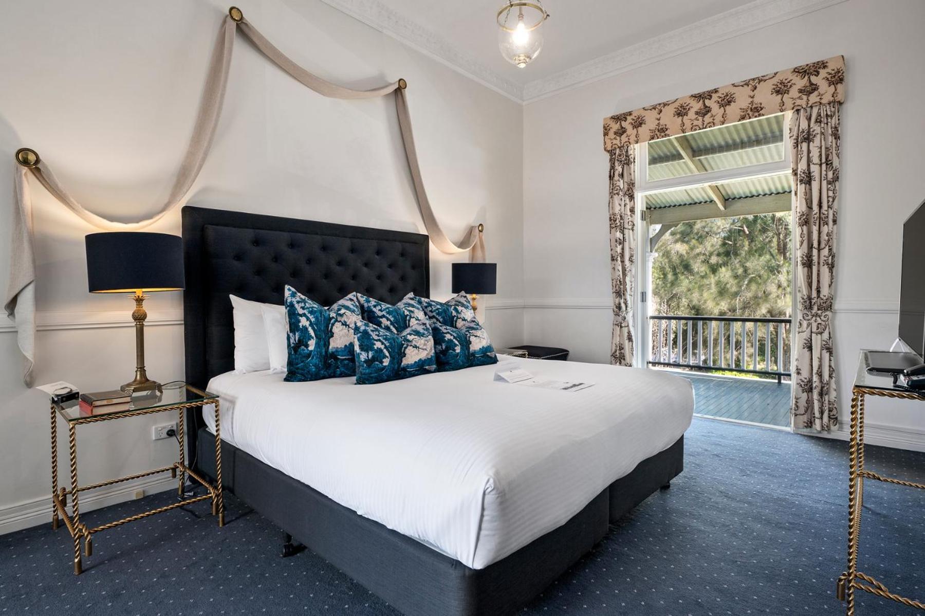 The Convent Hunter Valley Hotel Pokolbin Exteriör bild